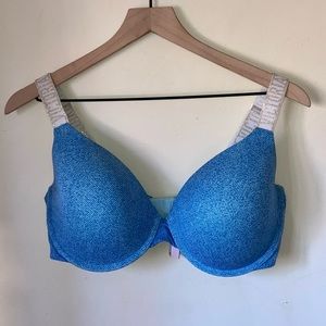 Victoria Secrets Bra Sz. 38DD